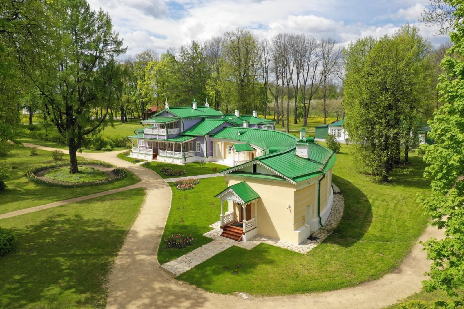 Экскурсионная программа «Дом-музей И. С. Тургенева и усадебный парк»
